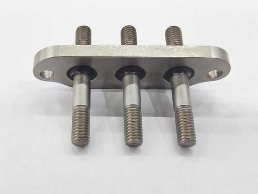 Temperature 45 Steel 30A Hermetic Single Seal Terminals , Pump Mechanical Seal Rated 600V
