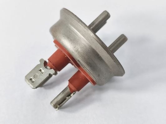 4J28 Fridge Compressor Terminals with Circlip or Wielding Voltage 200V-400V Current Rating 20A-30A