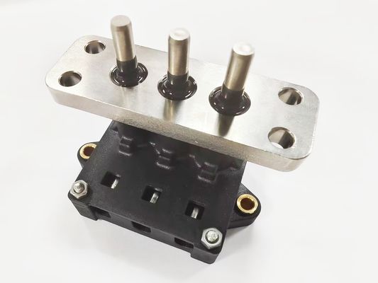 5000MΩ Insulating Property Screw Connection Terminal Plate With Electroless Nickel Plating