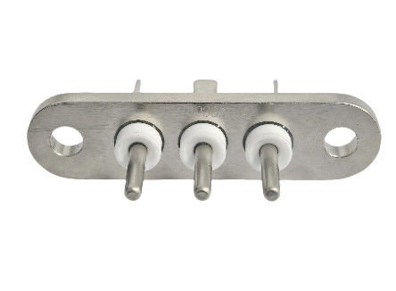 30A Sealed Terminal with Bimetallic Tinned Welding Sheets -40°C 150°C Two Oppositely Oriented Solder Joints