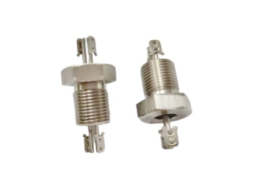 304 Stainless Steel Glass Metal Seals with High Insulator Resistance 2000MΩ 1000VDC Ensuring Electrical Isolation Performance